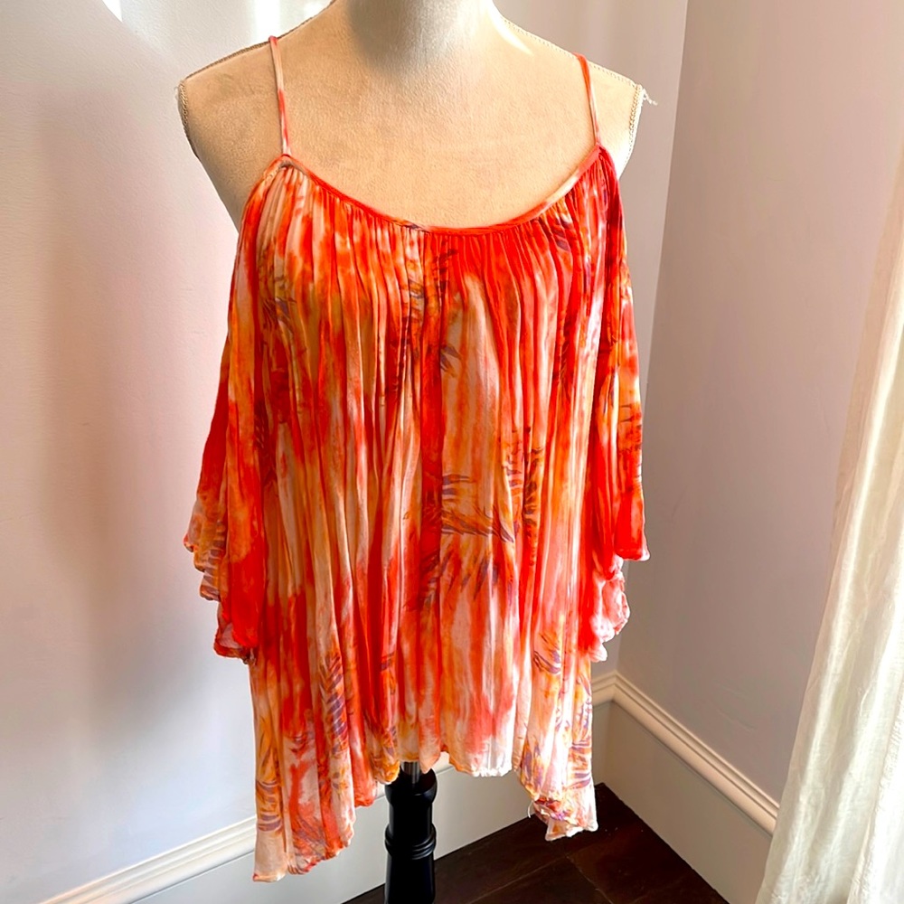 Super Cute TT Beach Cold shoulder Top